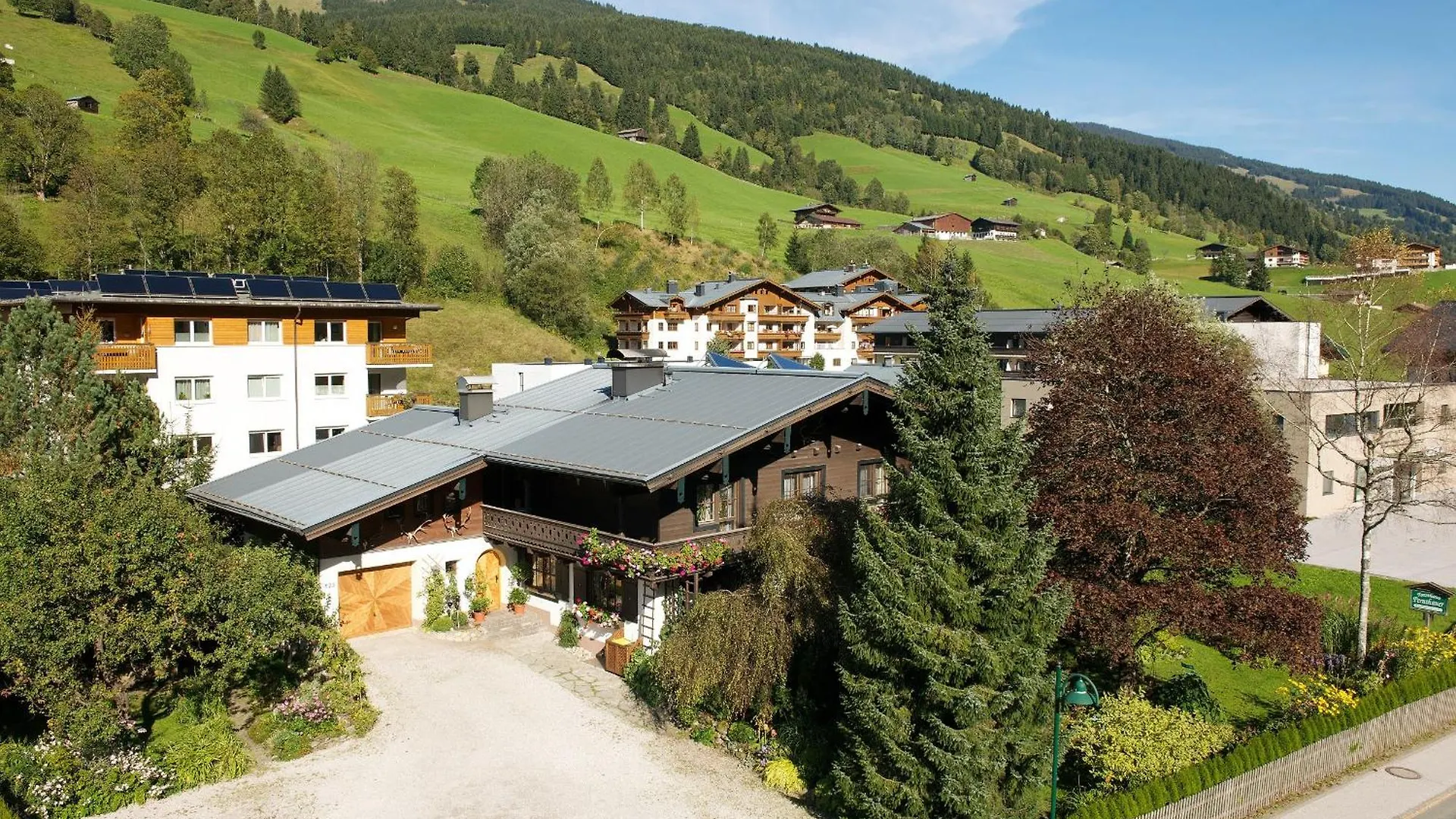 Apartment Forsthaus Pernthaner Saalbach-Hinterglemm Austria