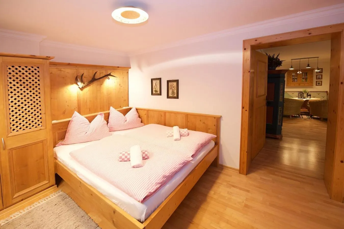 Apartment Forsthaus Pernthaner Saalbach-Hinterglemm Austria